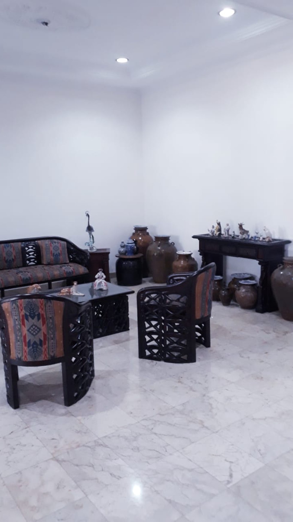 Rumah siap huni di Pondok Indah Jakarta Selatan