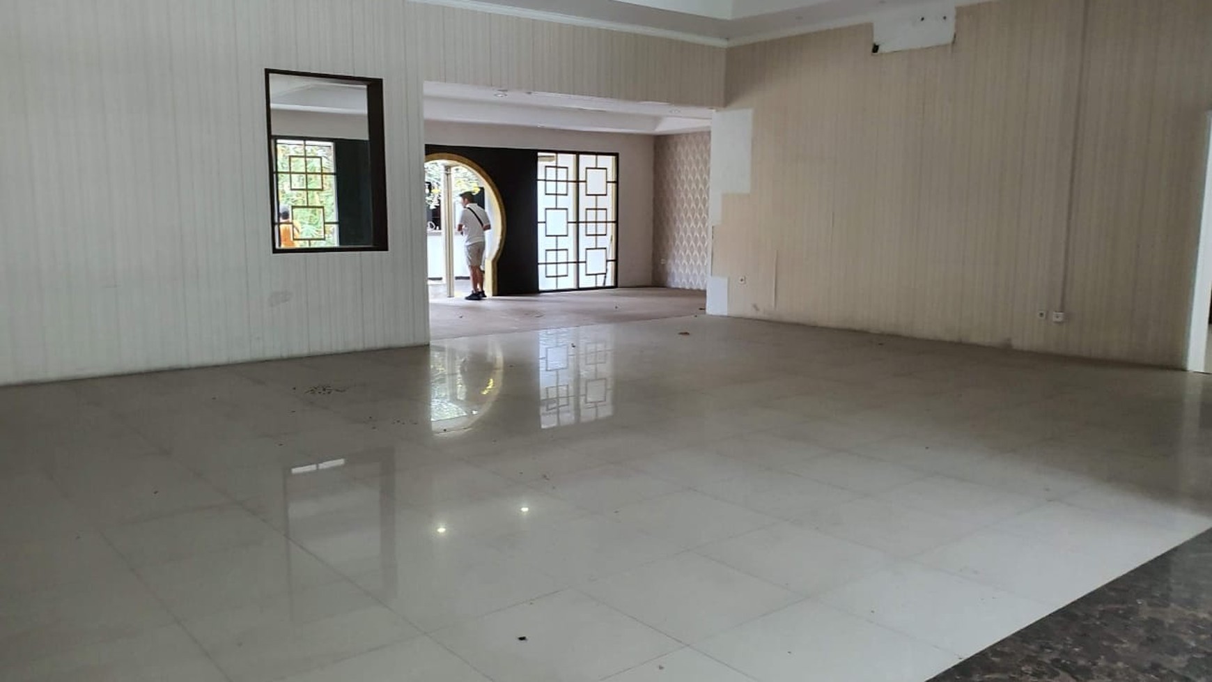 Rumah Hitung Tanah Area Cipete