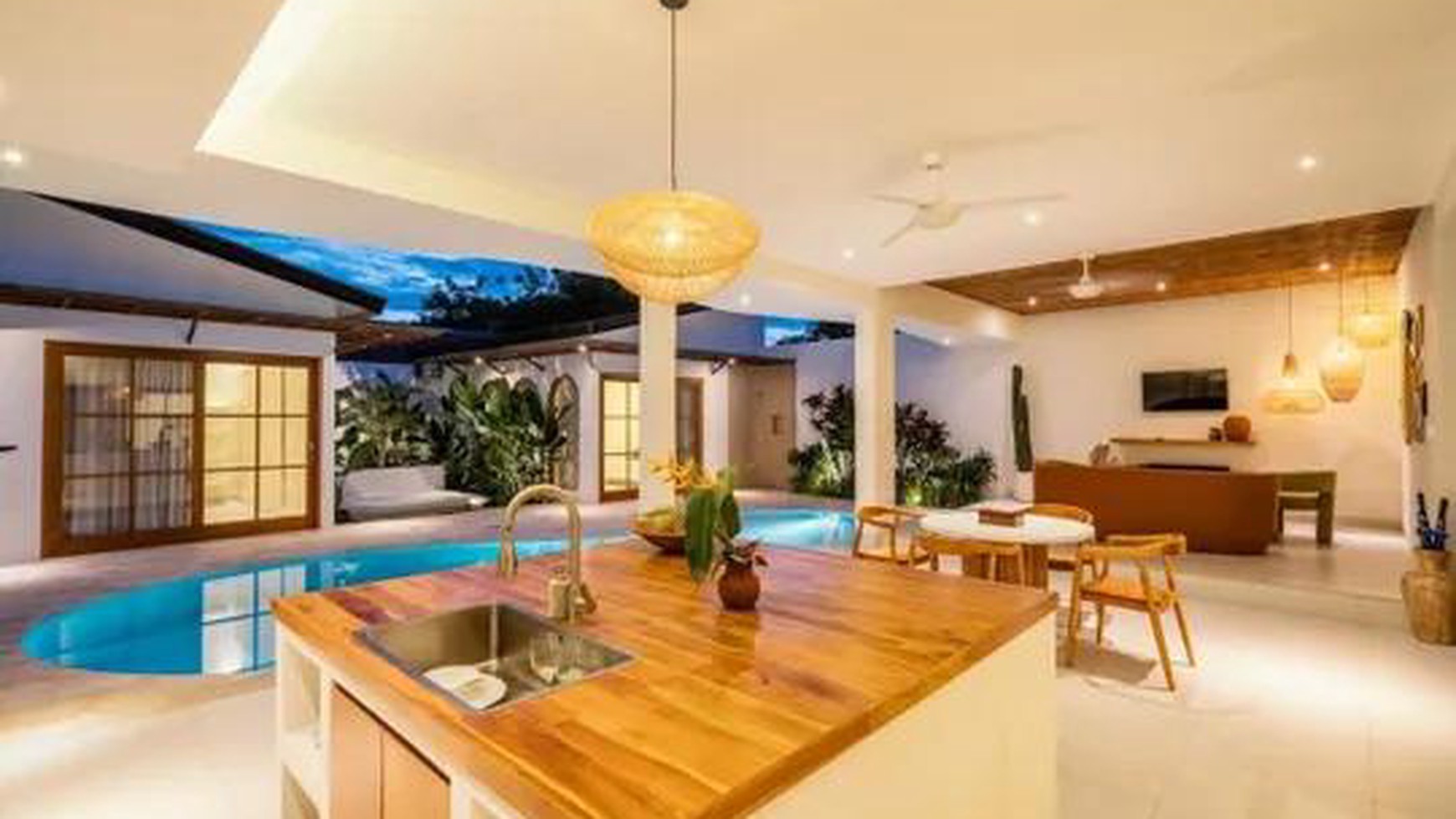 Rumah Hitung Tanah Area Cipete