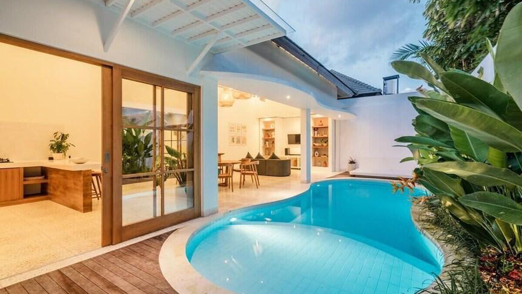 Rumah Hitung Tanah Area Cipete