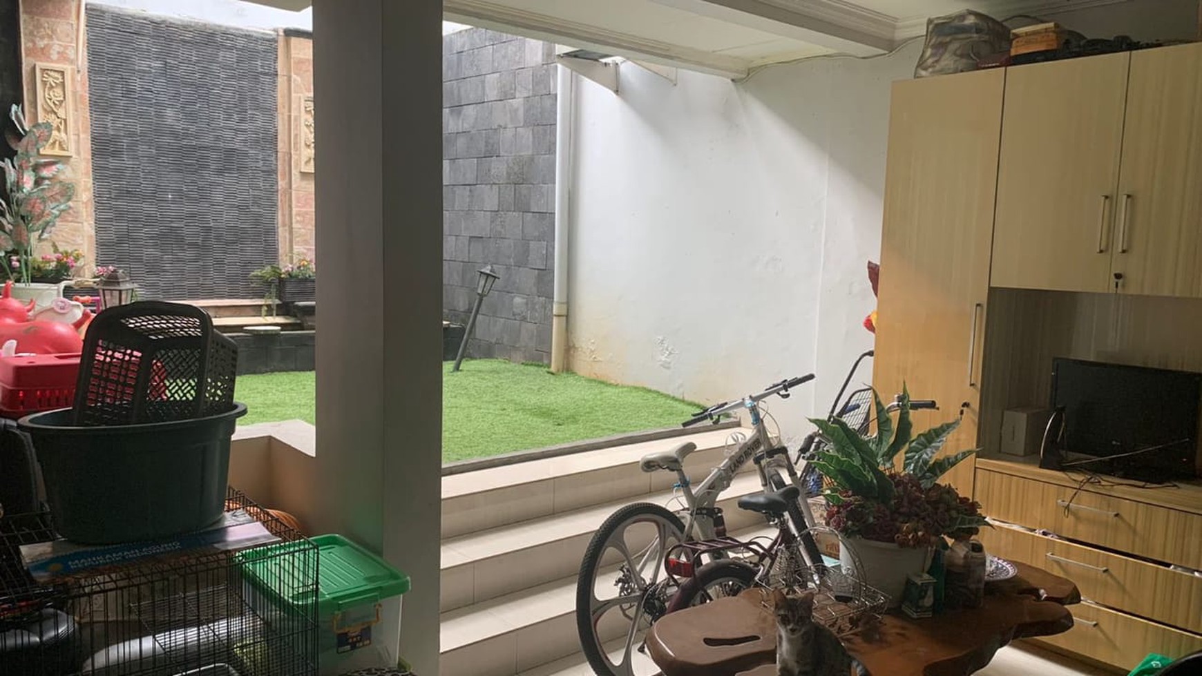 Rumah Hitung Tanah Area Cipete