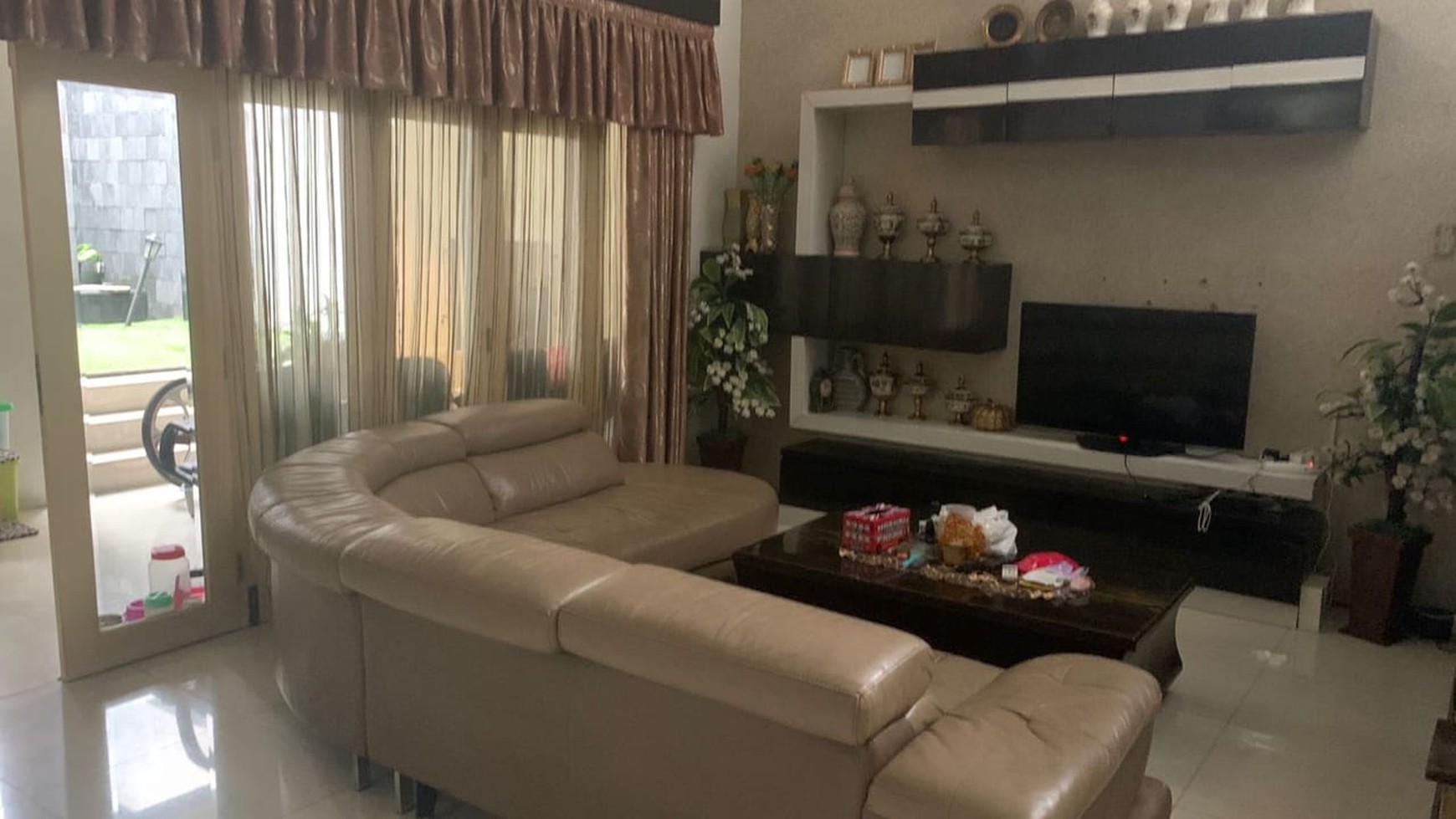 Rumah Hitung Tanah Area Cipete