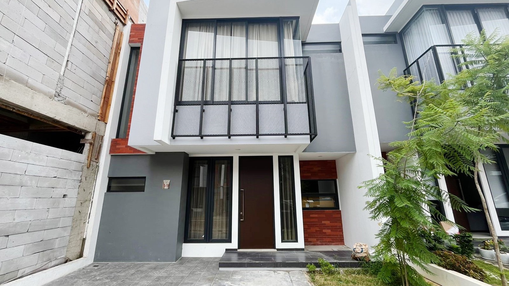 Rumah Hitung Tanah Area Cipete