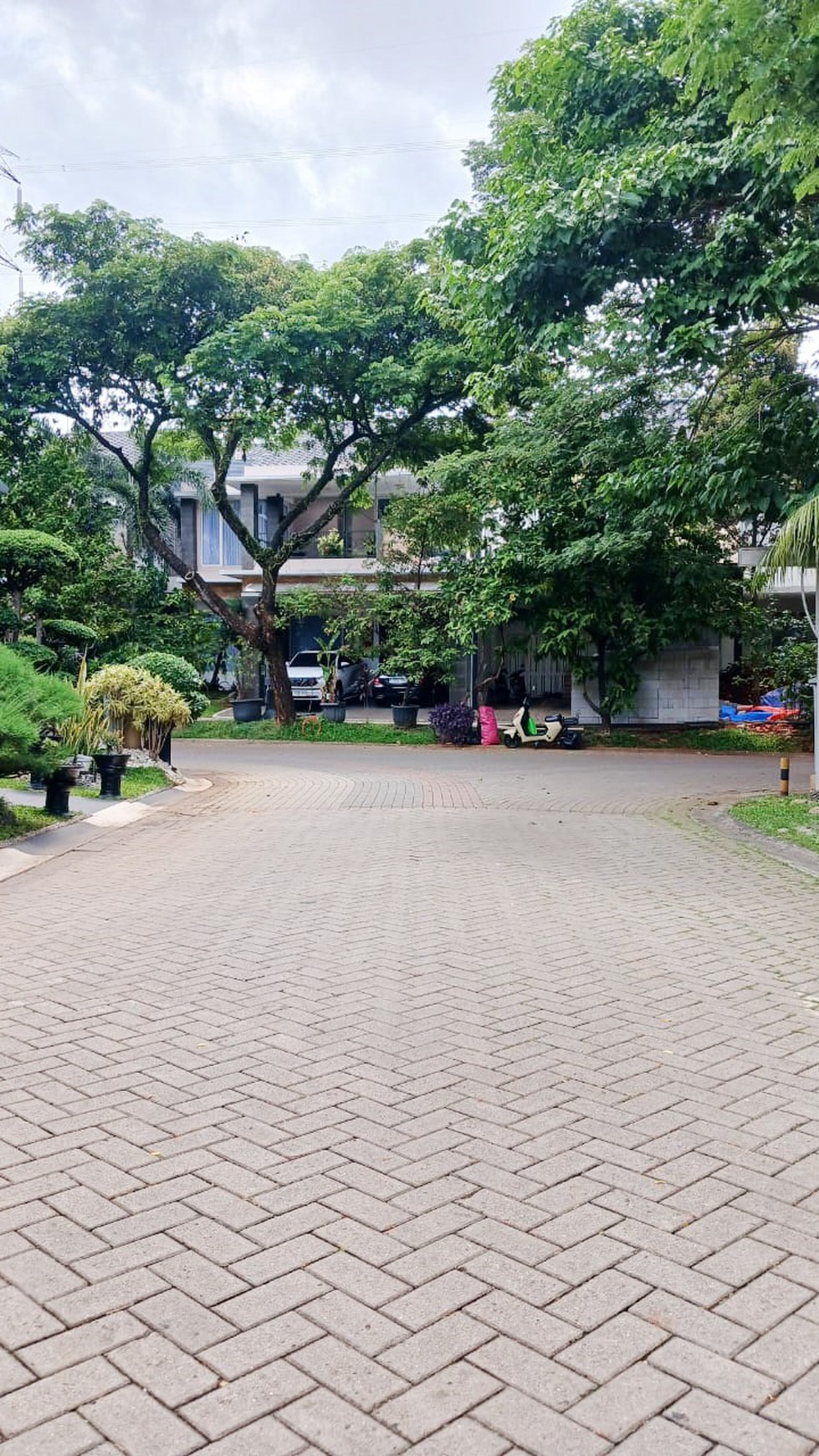 Rumah Hitung Tanah Area Cipete