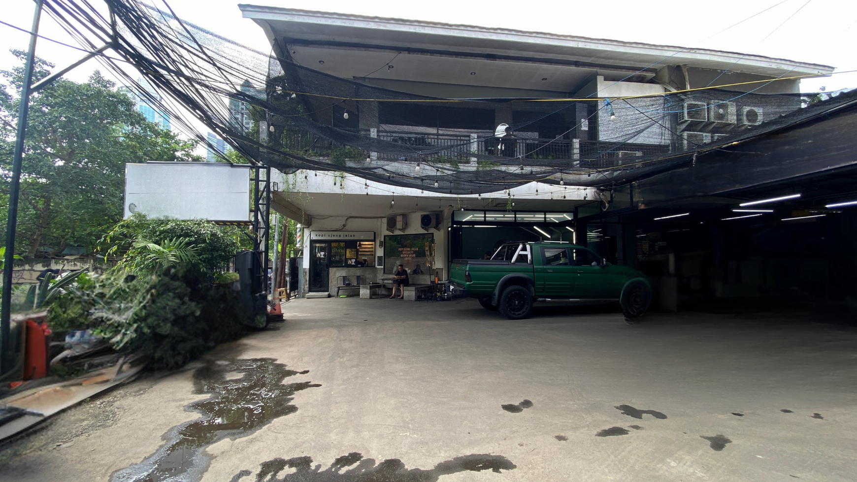 Tempat Usaha Lokasi Hook Di Jl Guntur Setiabudi Jaksel