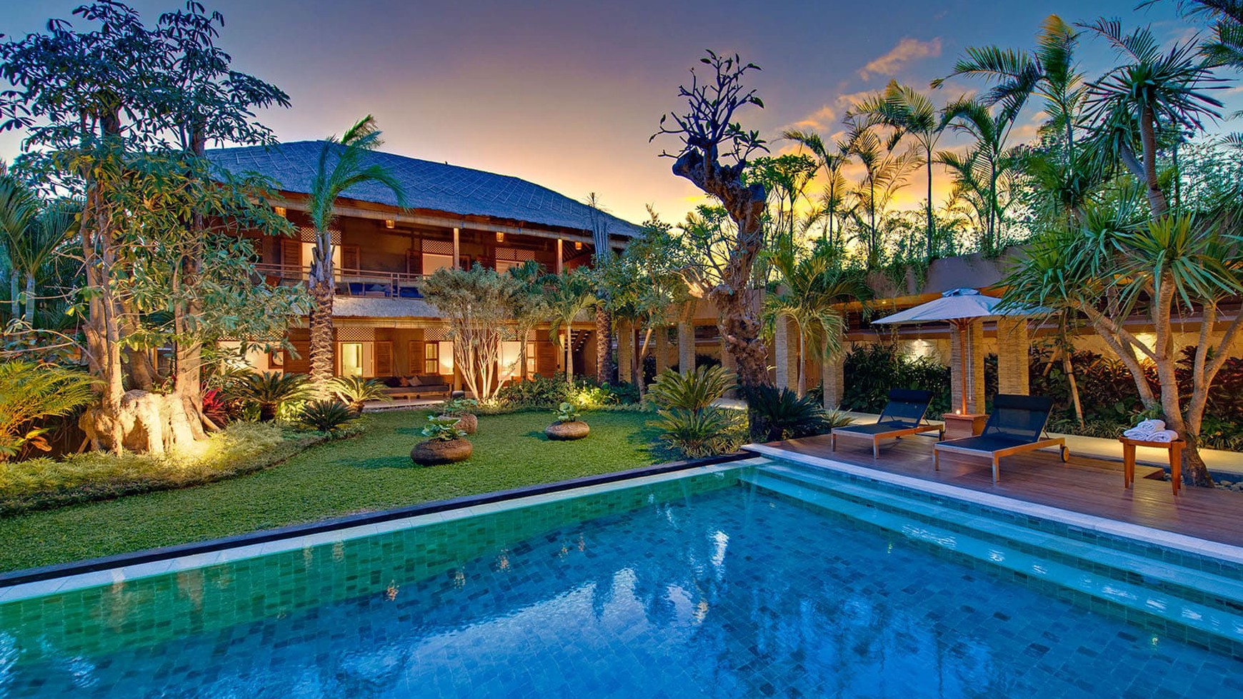 Freehold - Sprawling Luxury Estate with Tropical Gardens and Prime Seminyak Location