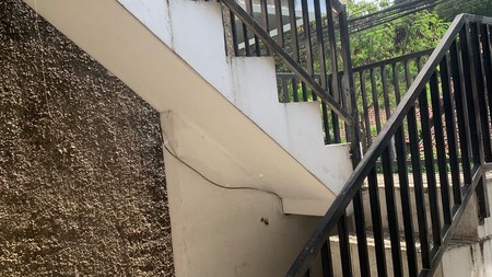 DIjual Ruko Di Maoinroad Geger Kalong Hilir 