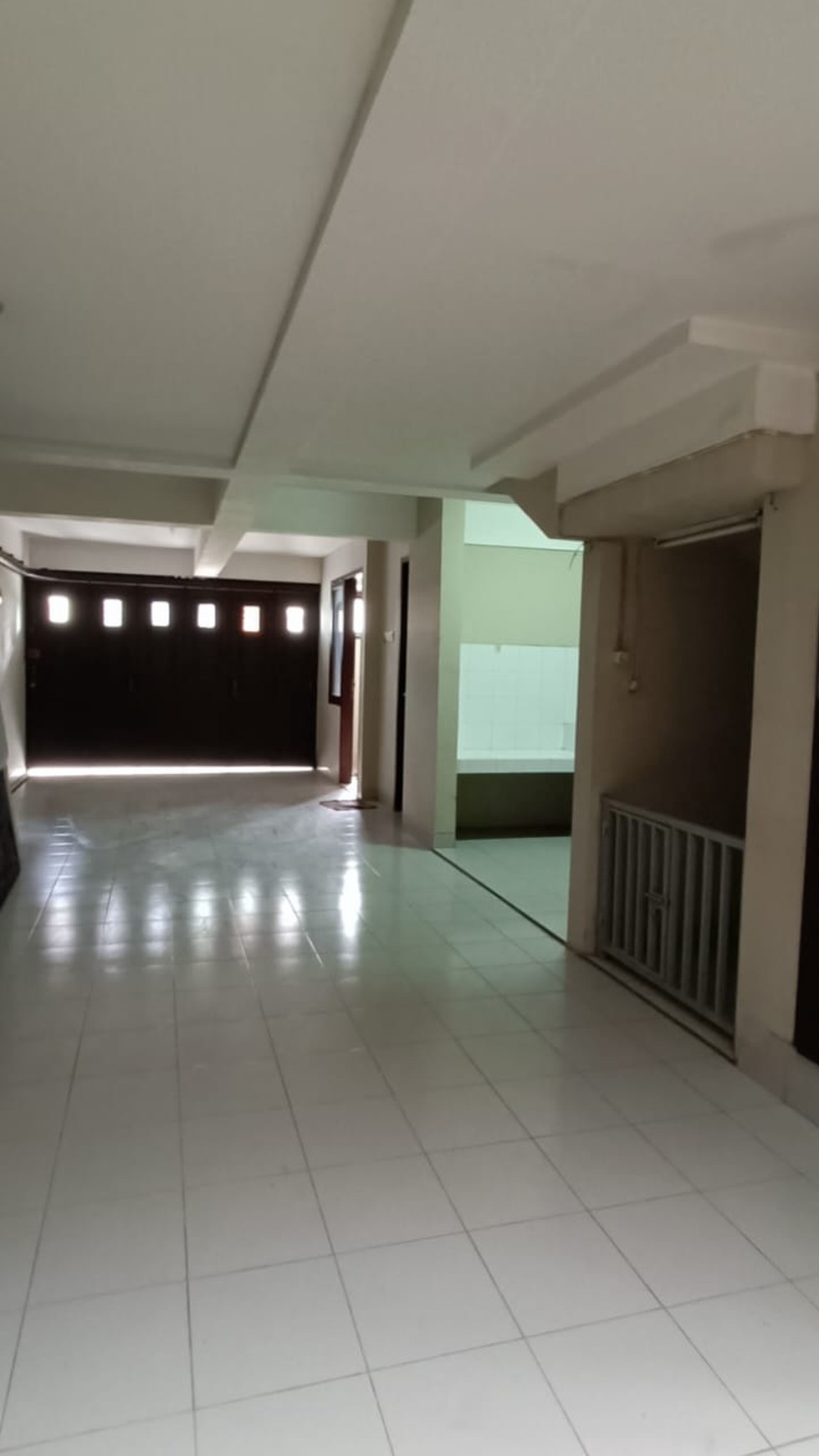 Rumah Baru Renov 3½ Lantai (Strategis di Tengah Kota) di Sudirman Town House Kec Andir Bandung