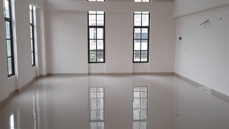Turun Harga Nyungsep 2.3 M - Ruko Badan 3 Lantai di Podomoro Cimanggis Depok 