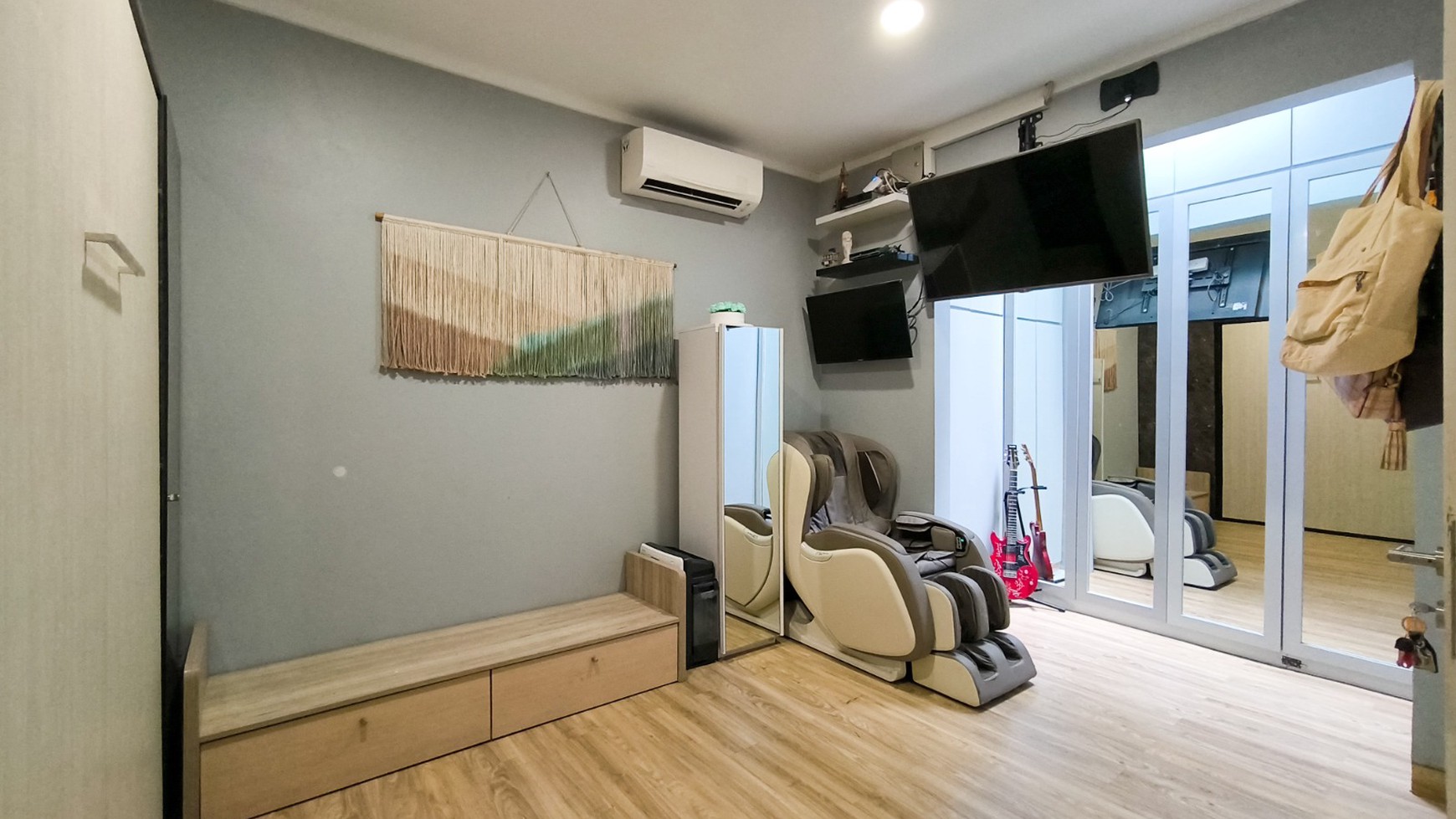 Rumah dalam cluster,bagus di Bintaro Jaya Sektor 9.