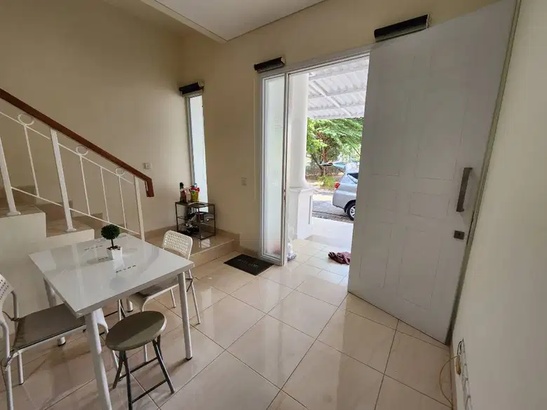 Hot Rent. Rumah bagus Vanya Park Anila, BSD