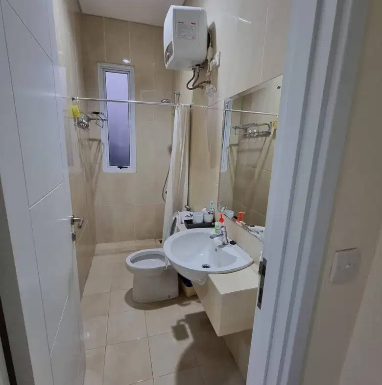 Hot Rent. Rumah bagus Vanya Park Anila, BSD