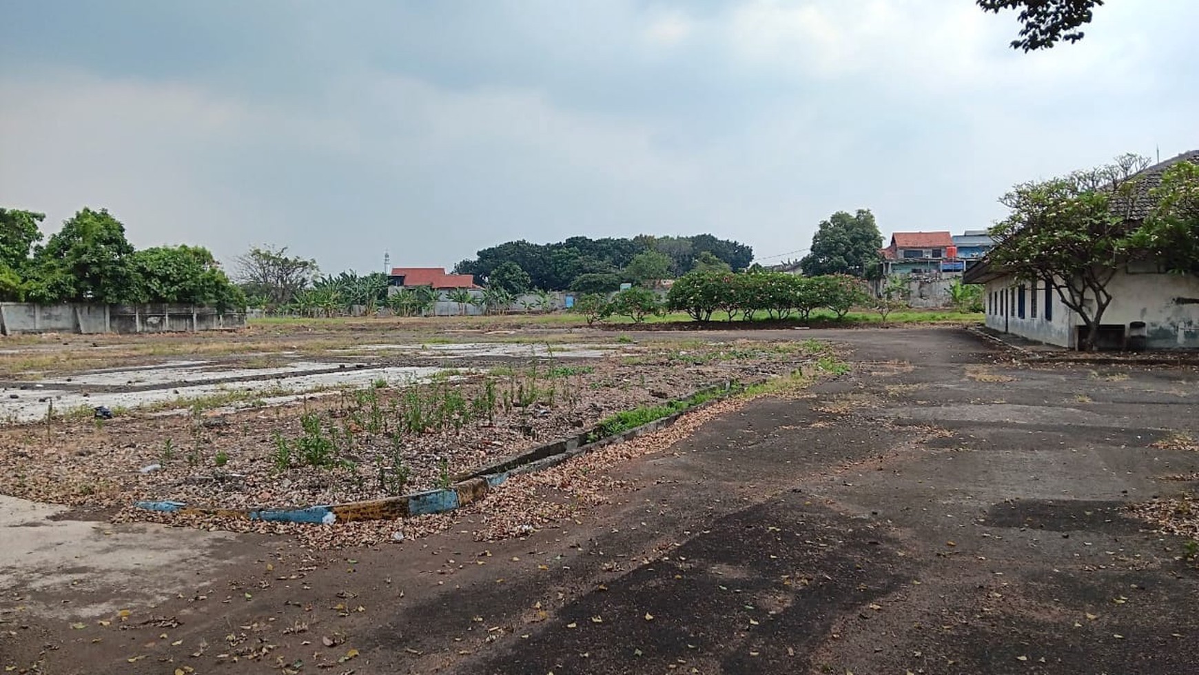 Kavling Luas Cocok Untuk usaha Gudangan/Pabrik di Jatiuwung 