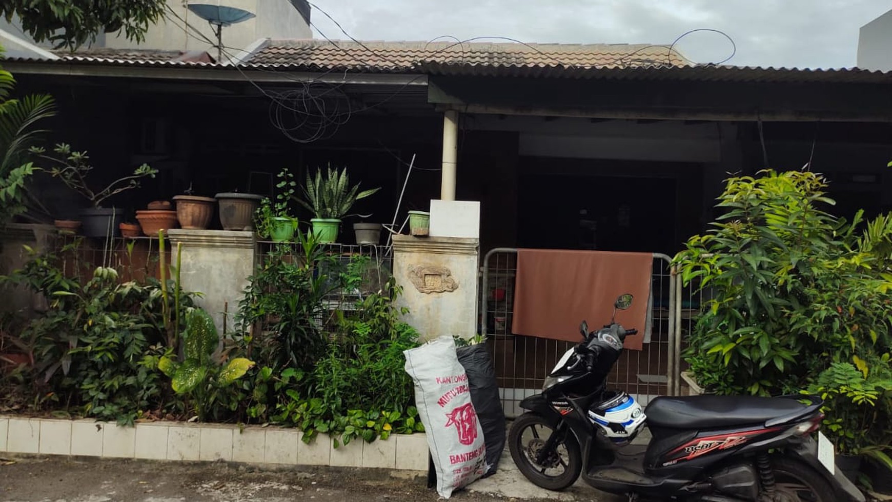 Rumah Siap Huni Lokasi Strategis di Griya Loka BSD 