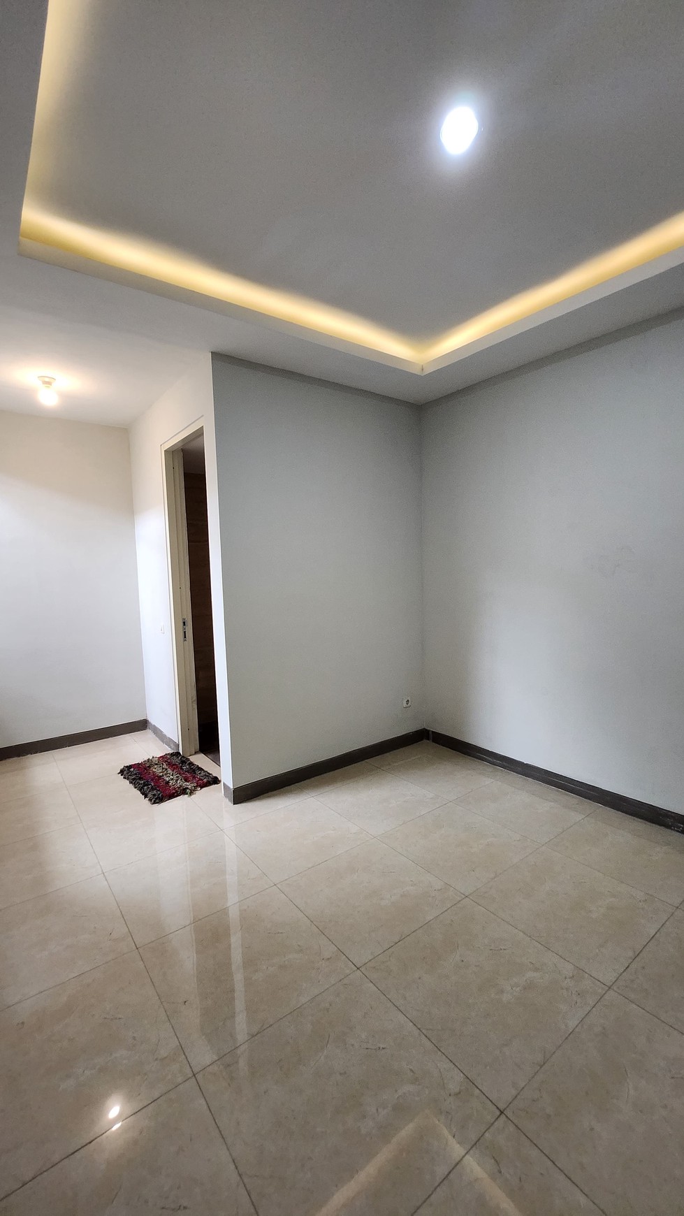 Murah Rp.1 Man Dijual Rumah Citraland Greenlake Surabaya Barat Dekat Pakuwon Mall, Sma Petra 1