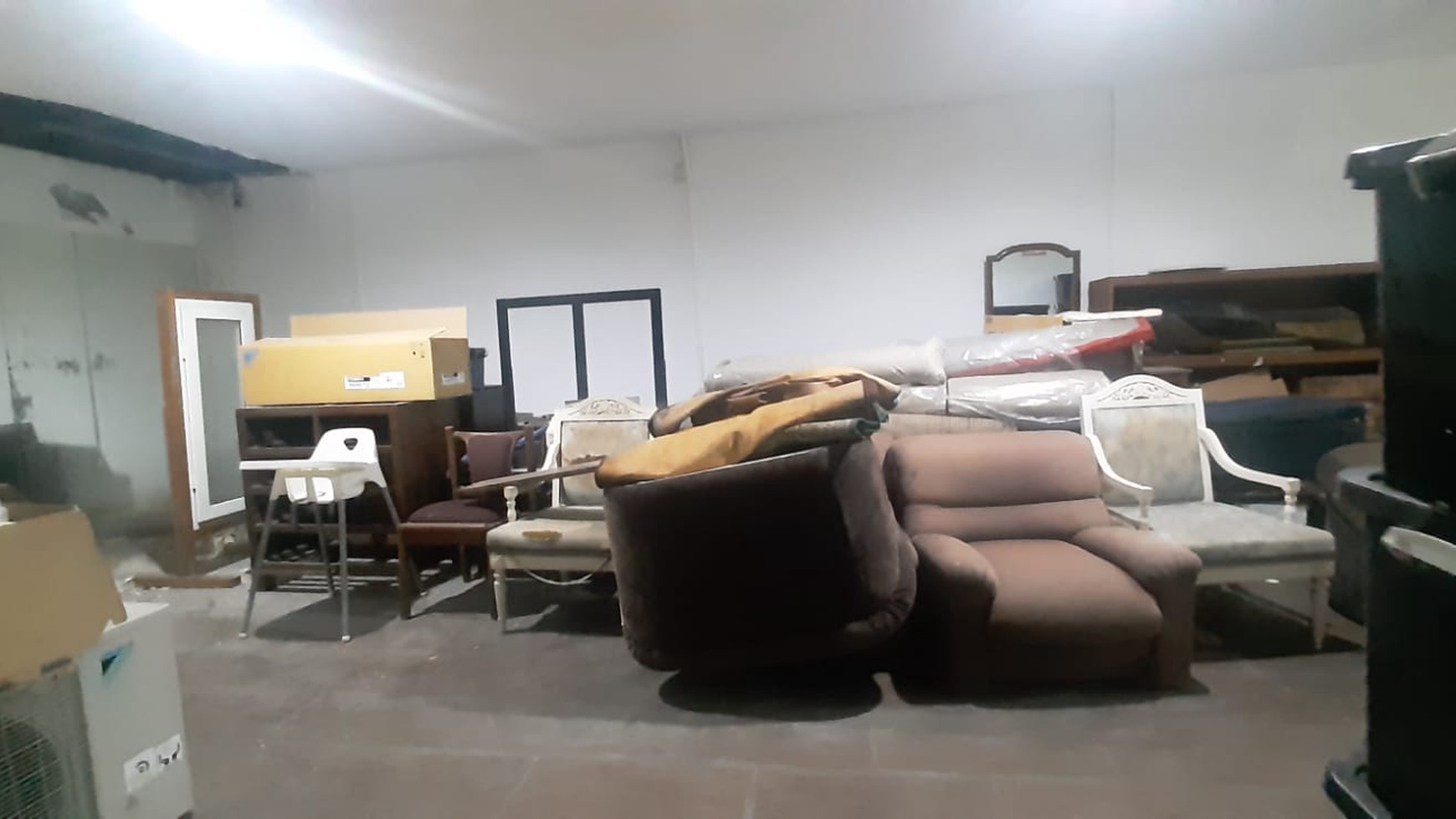 Ruko 2 Lantai di Pondok Pinang dekat dg toll TB Simatupang...