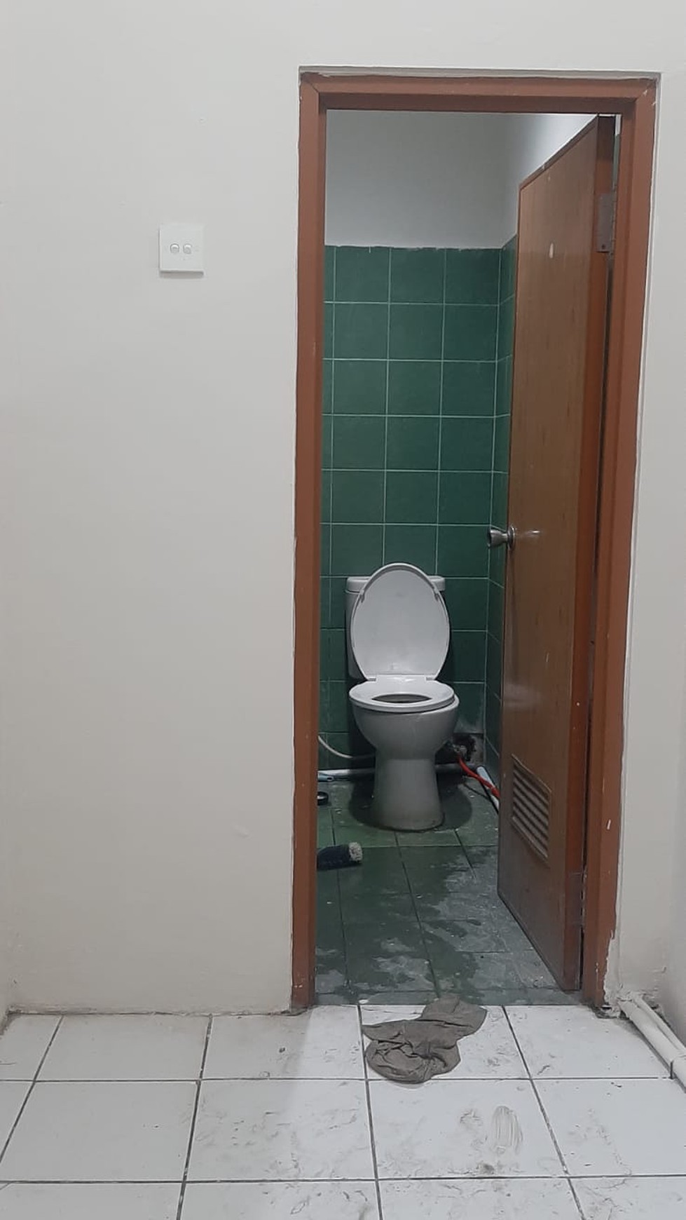 Ruko 2 Lantai di Pondok Pinang dekat dg toll TB Simatupang...