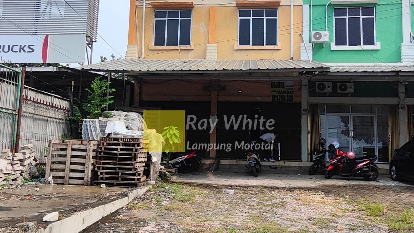 Rumah Hitung Tanah Area Cipete