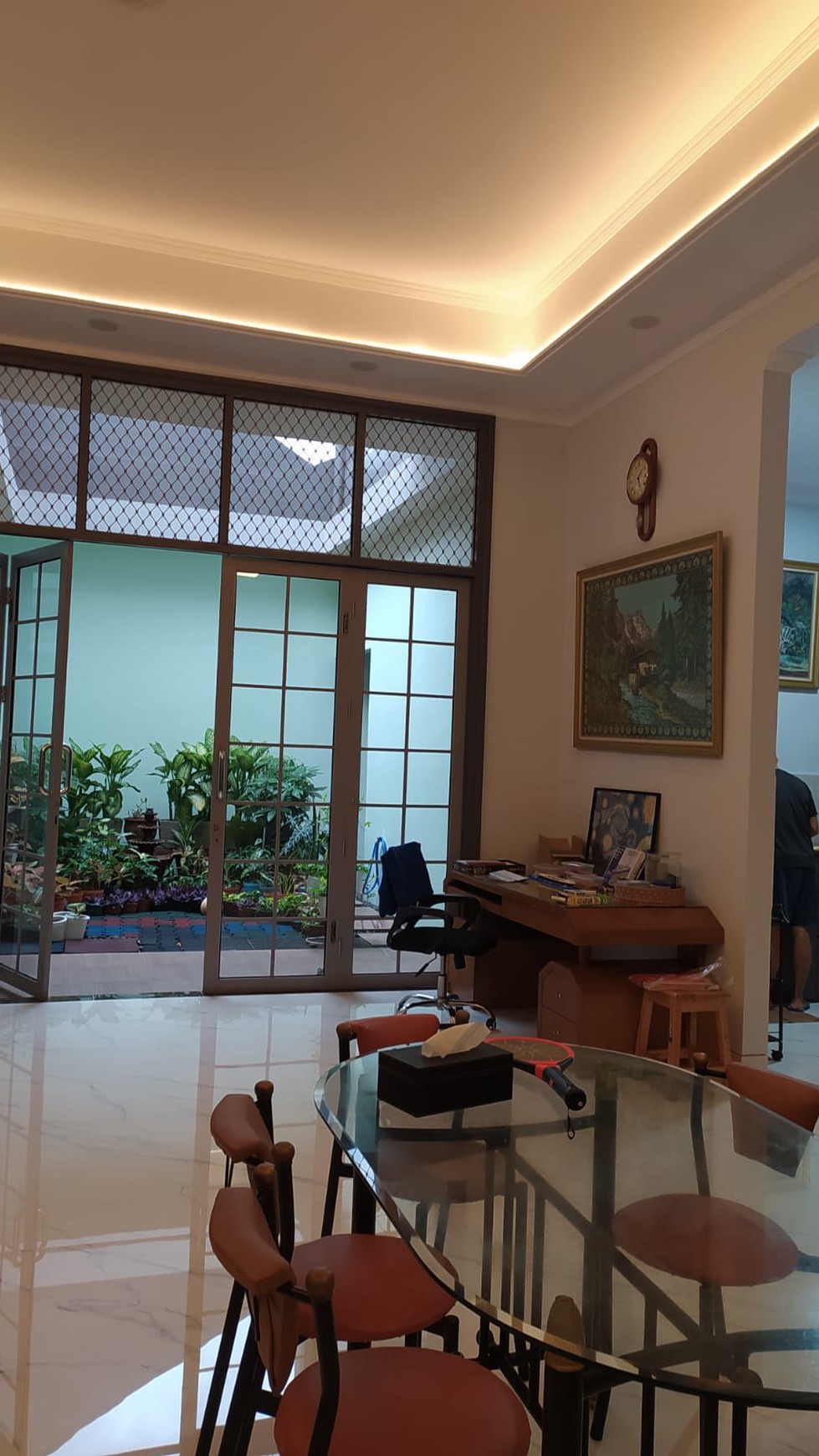 Rumah Hitung Tanah Area Cipete