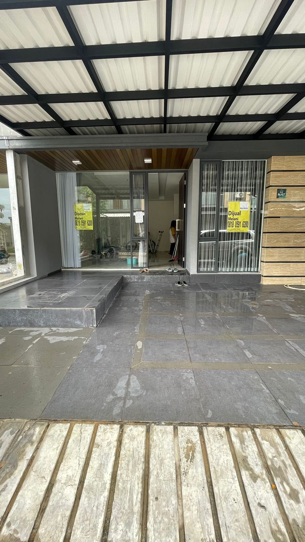 Dijual Rumah baru gress full renovasi FIRST STONE GADING cluster Agate blok N.Gading Serpong