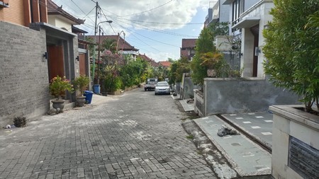 Townhouse For Rent 3 Bedrooms In Heart Kerobokan Bali