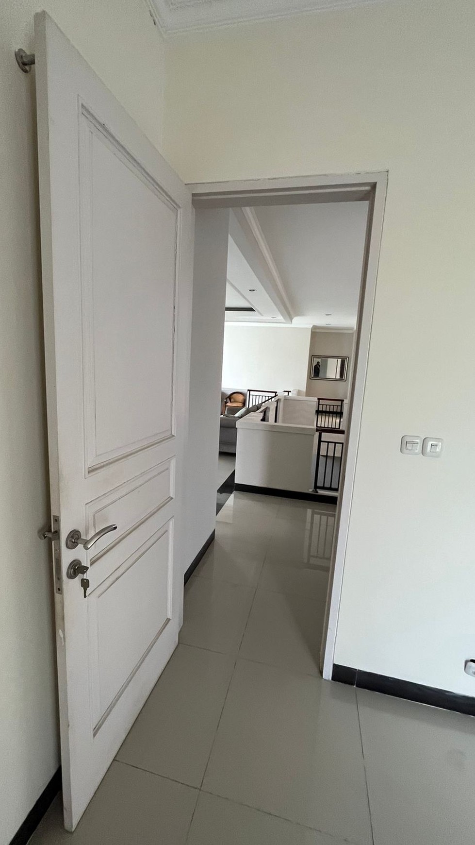 Disewakan Rumah Fully Furnished 2 Lantai Siap Huni di Jombang