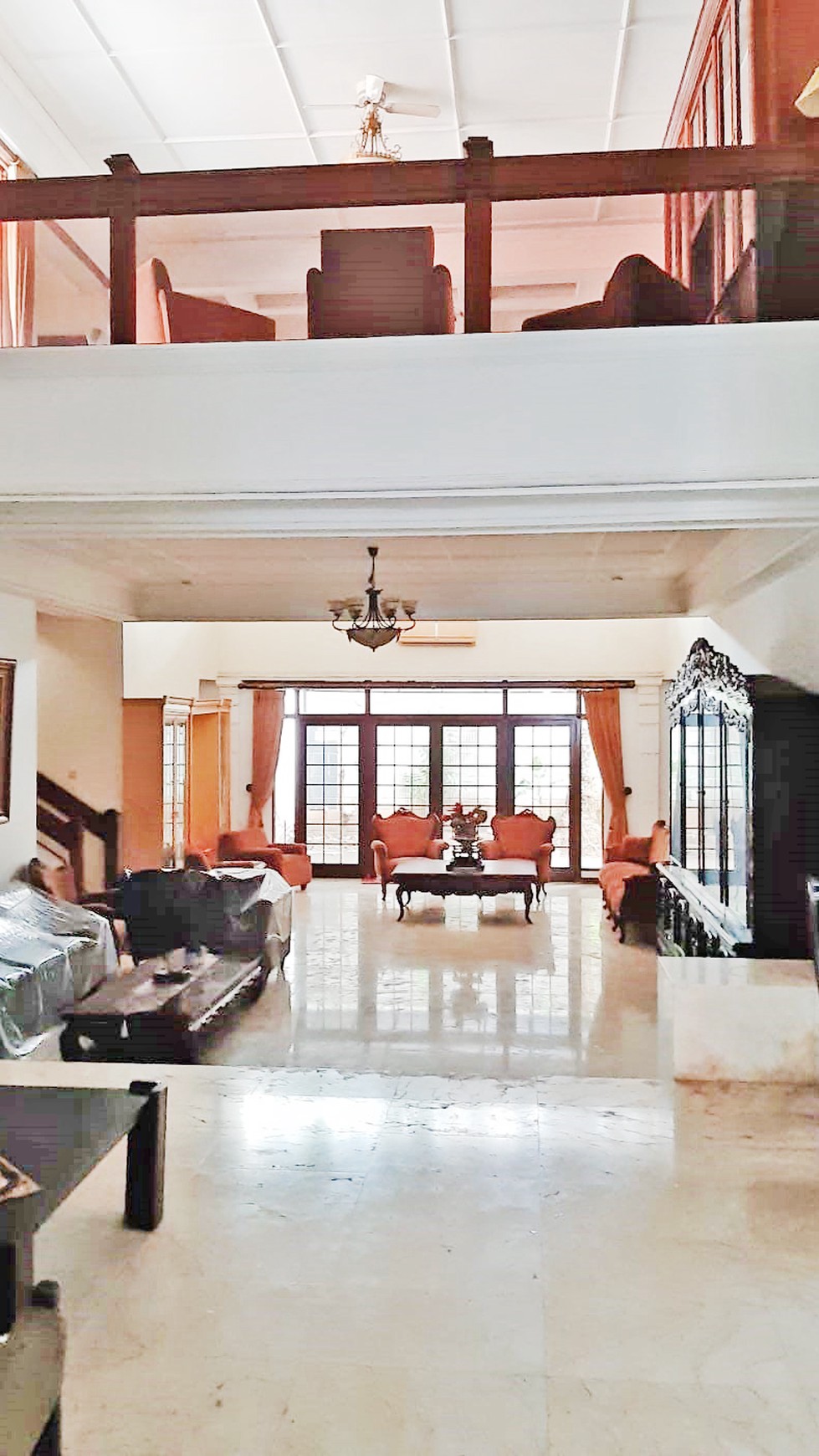 Dijual Rumah 2 Lantai di Menteng Jakarta Pusat