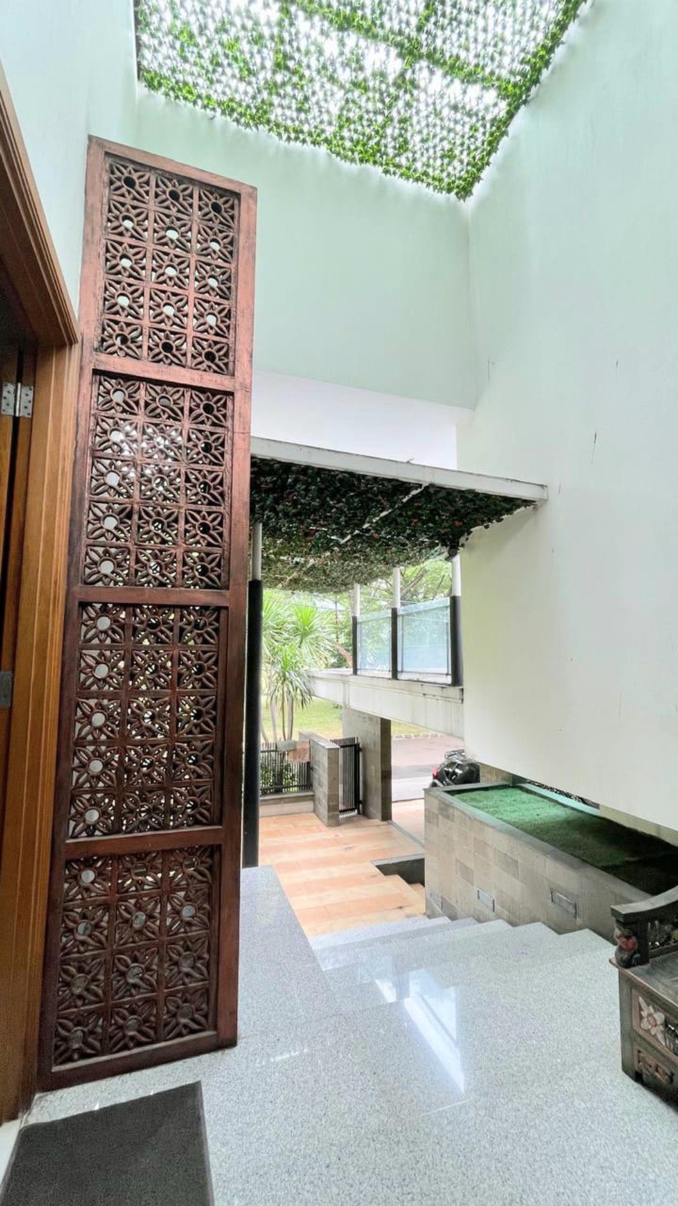 Rumah Bagus Lokasi Strategis di Bintaro Jaya Sektor 7