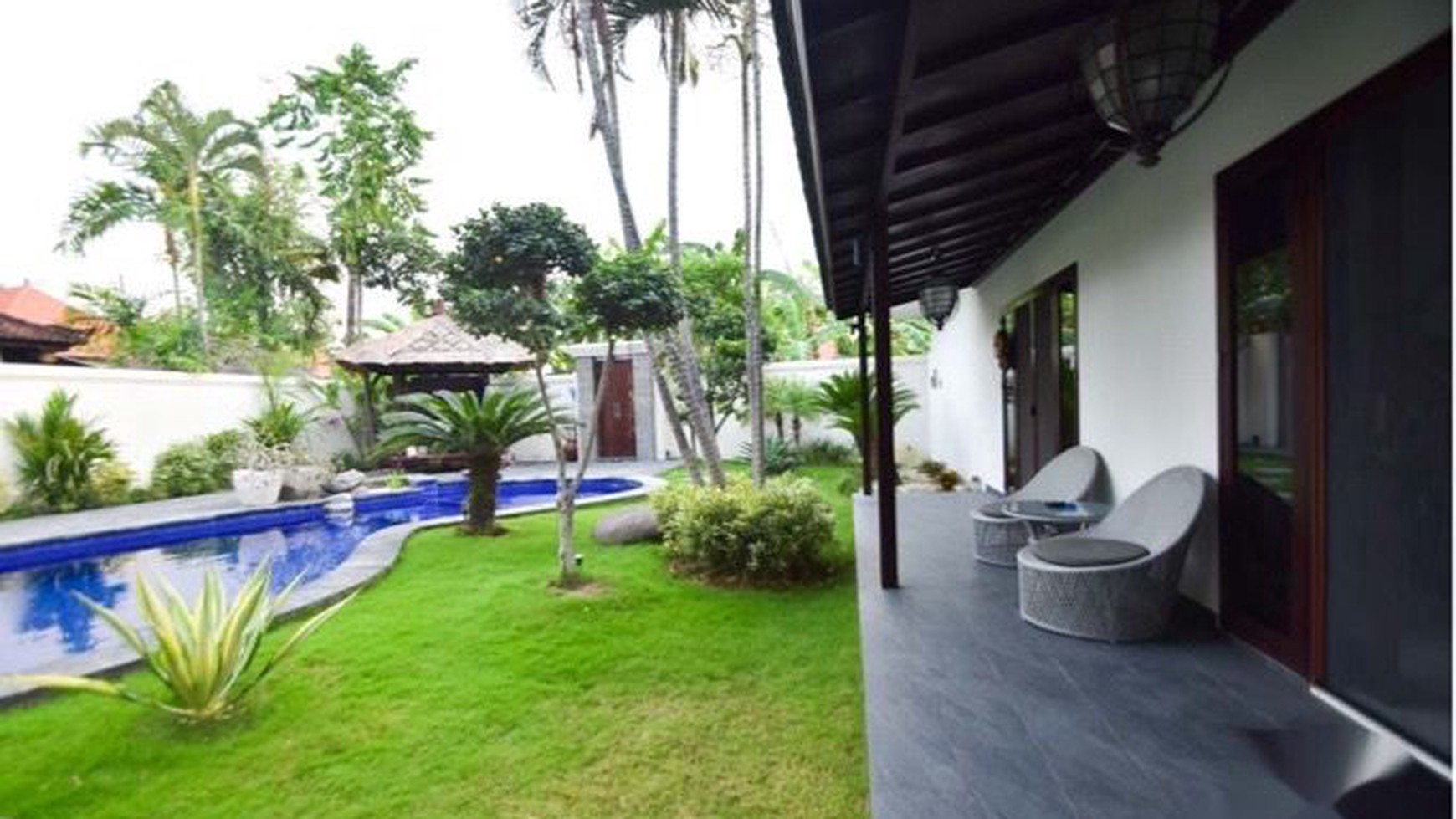 Freehold - Luxurious Freehold 3-Bedroom Villa with Expansive Garden in Prestigious Canggu Location