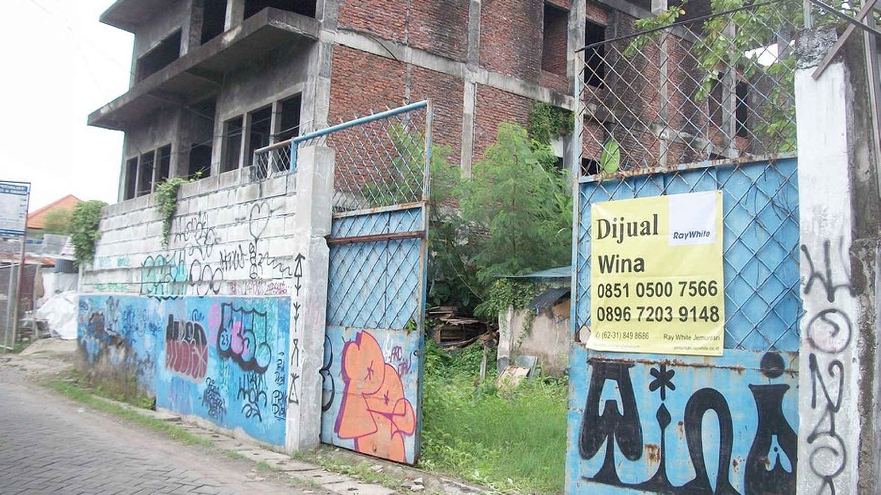 Rumah Hitung Tanah Area Cipete