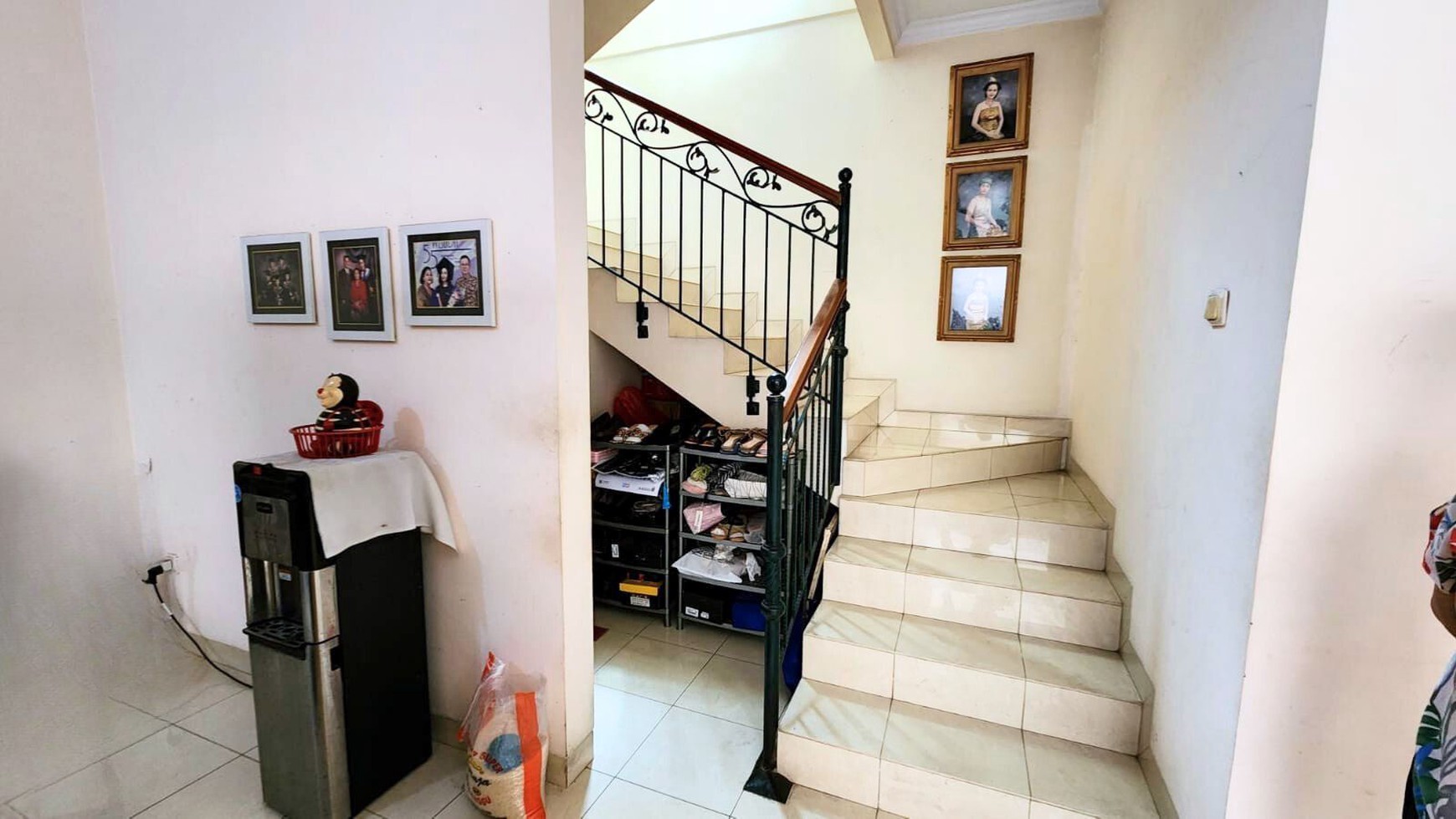 Rumah Hitung Tanah Area Cipete