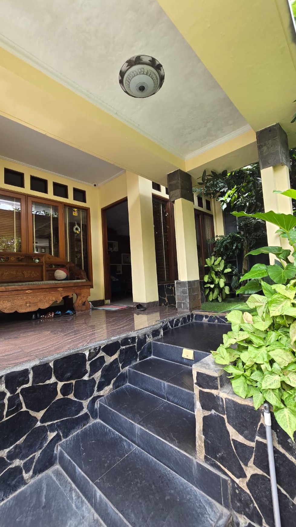 Rumah Hitung Tanah Area Cipete