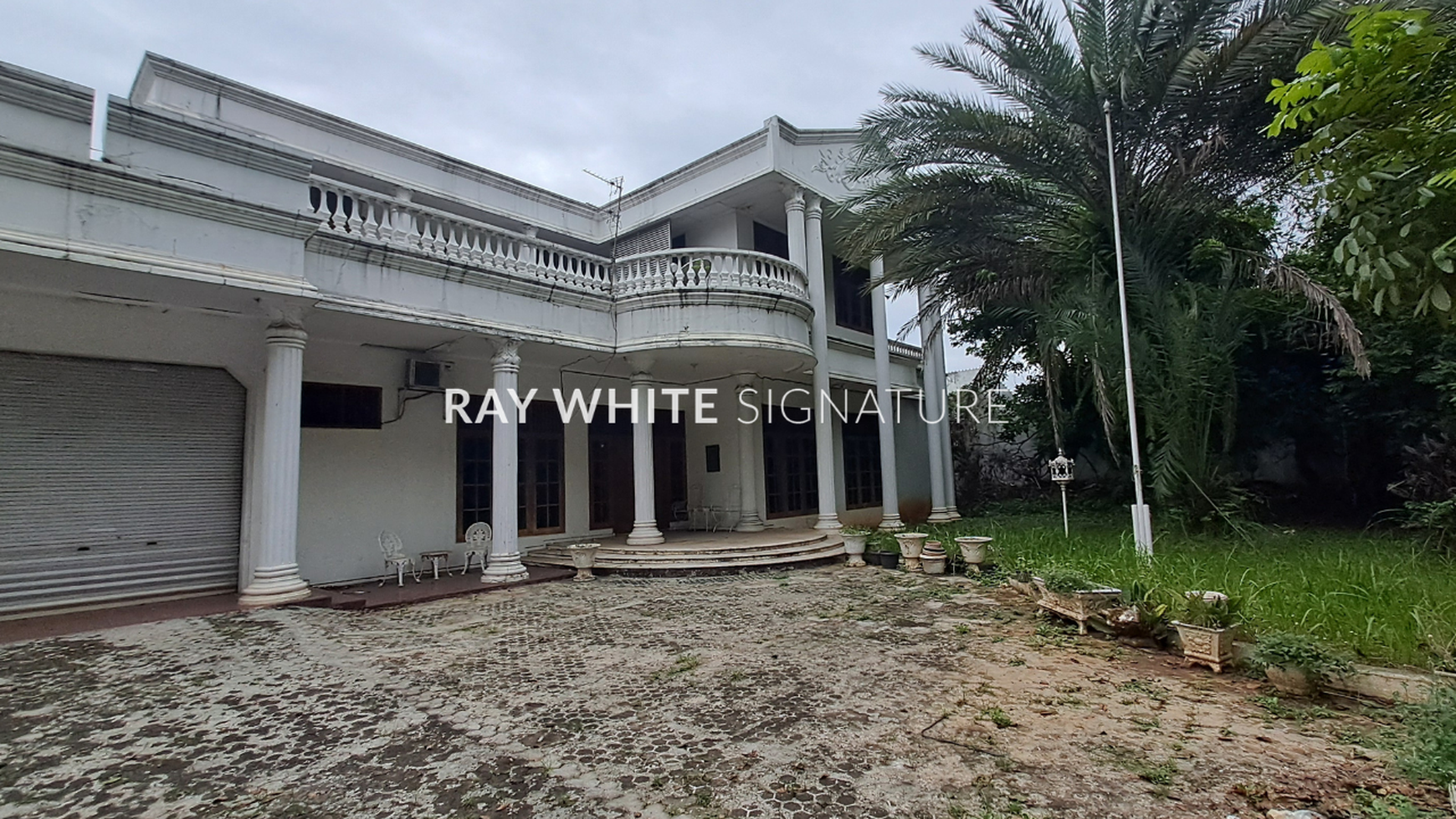 Rumah Hitung Tanah Area Cipete