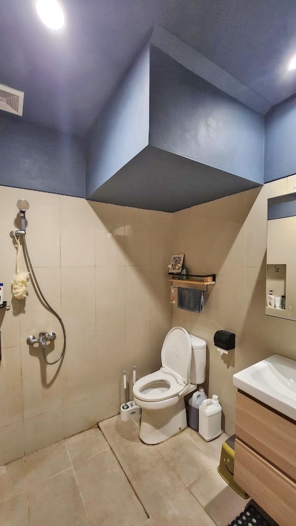 Rumah Hitung Tanah Area Cipete