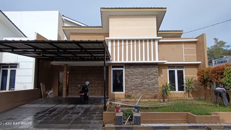 Sewa Rumah Asri Siap Huni Semi Furnished di Jalan Pesantren - Cimahi