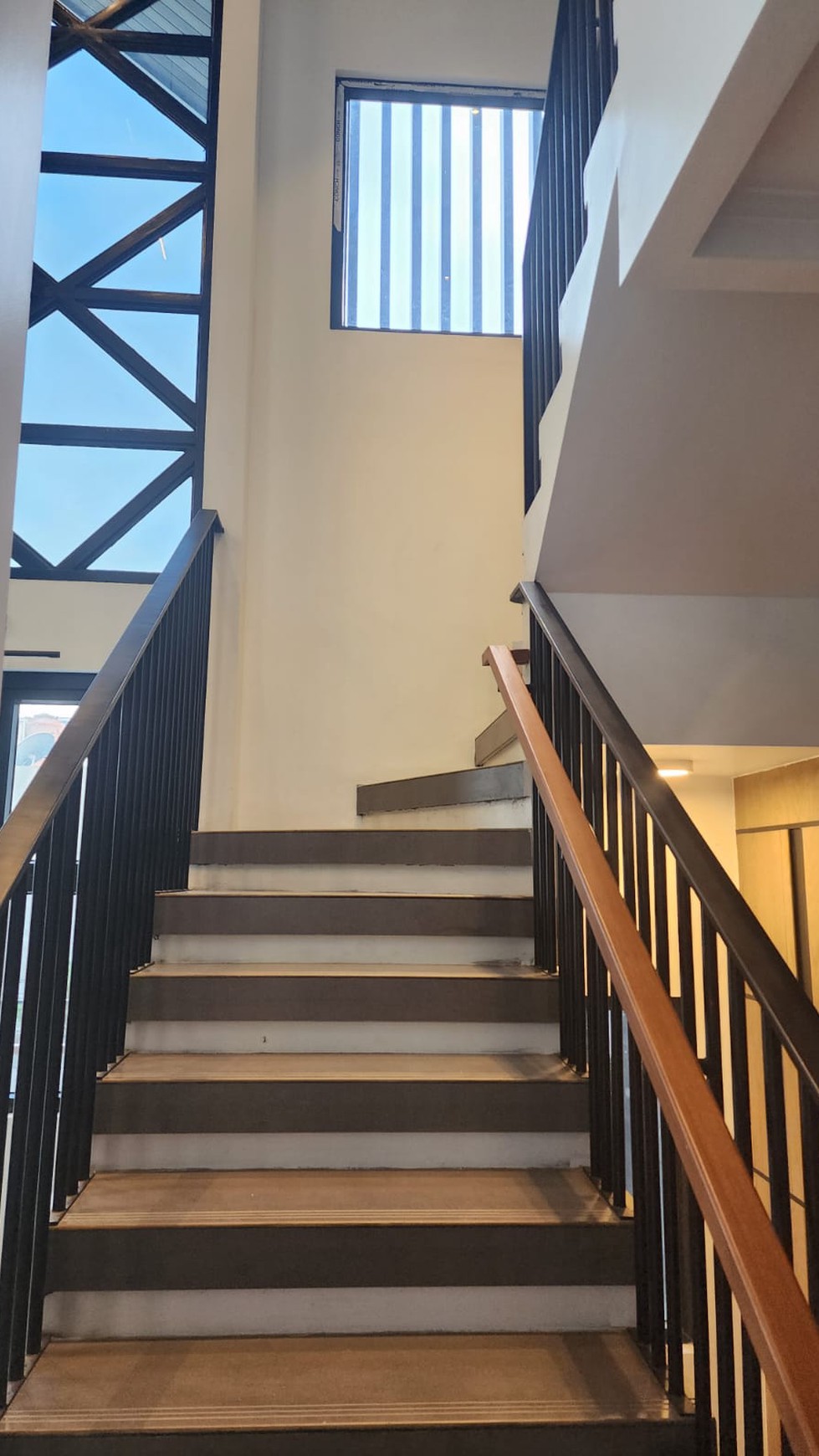 Rumah Bagus,dalam cluster di Bintaro Jaya 9