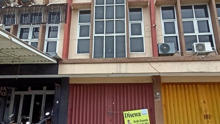 Disewakan Ruko 3 lantai di Jalan Kutisari Surabaya