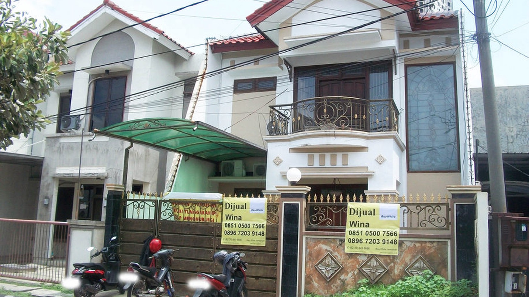 Rumah di Dharmahusada Mas Surabaya Timur, 2 Lantai, bisa untuk rumah tinggal / Kantor - WNA -