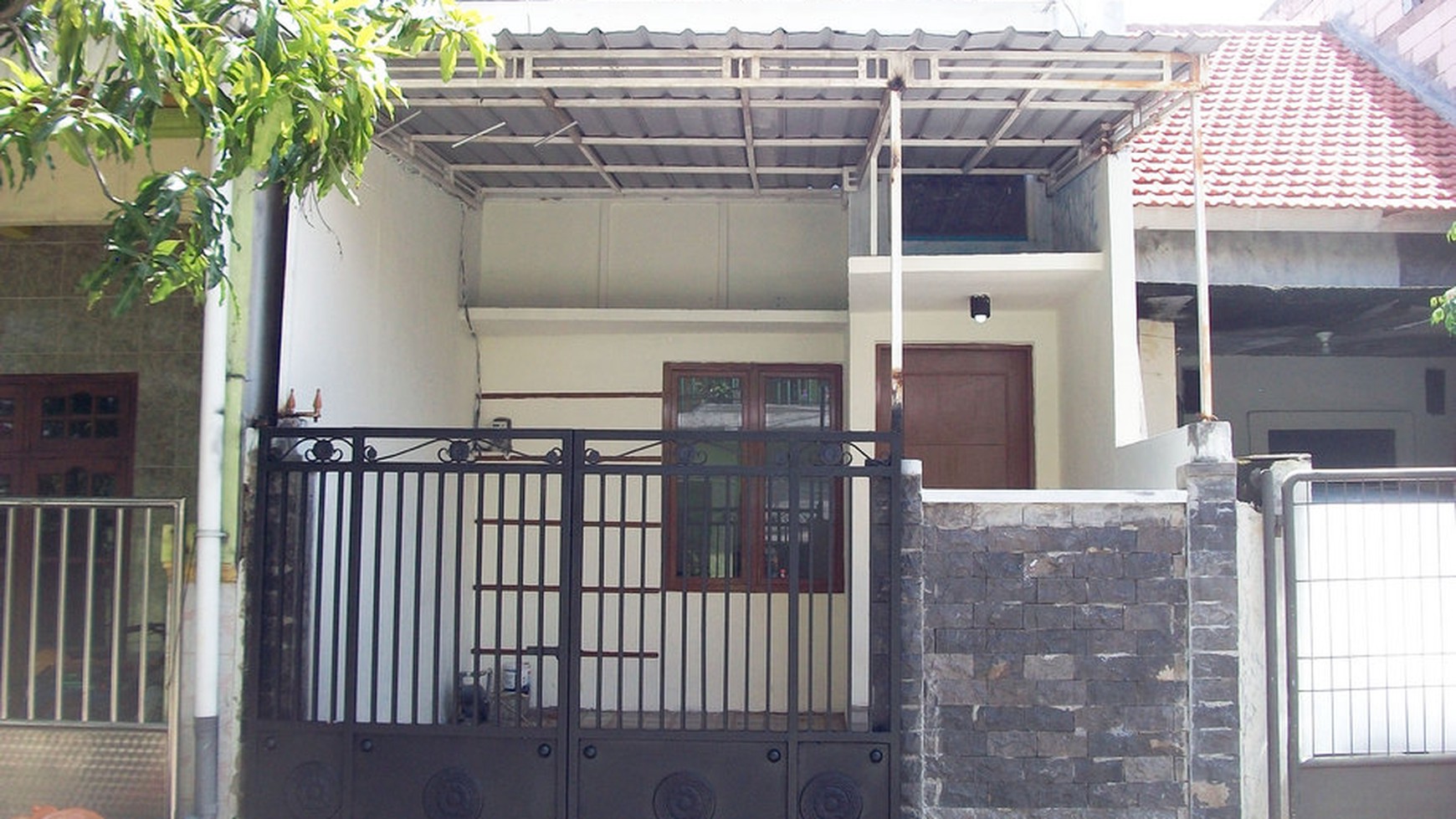 Rumah di Putra Bangsa Medokan Ayu Surabaya Timur, Bagus, Full Furnished, SIAP HUNI