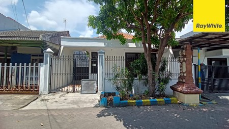 Dijual Rumah SHM di Jalan Kutisari Indah Barat Surabaya