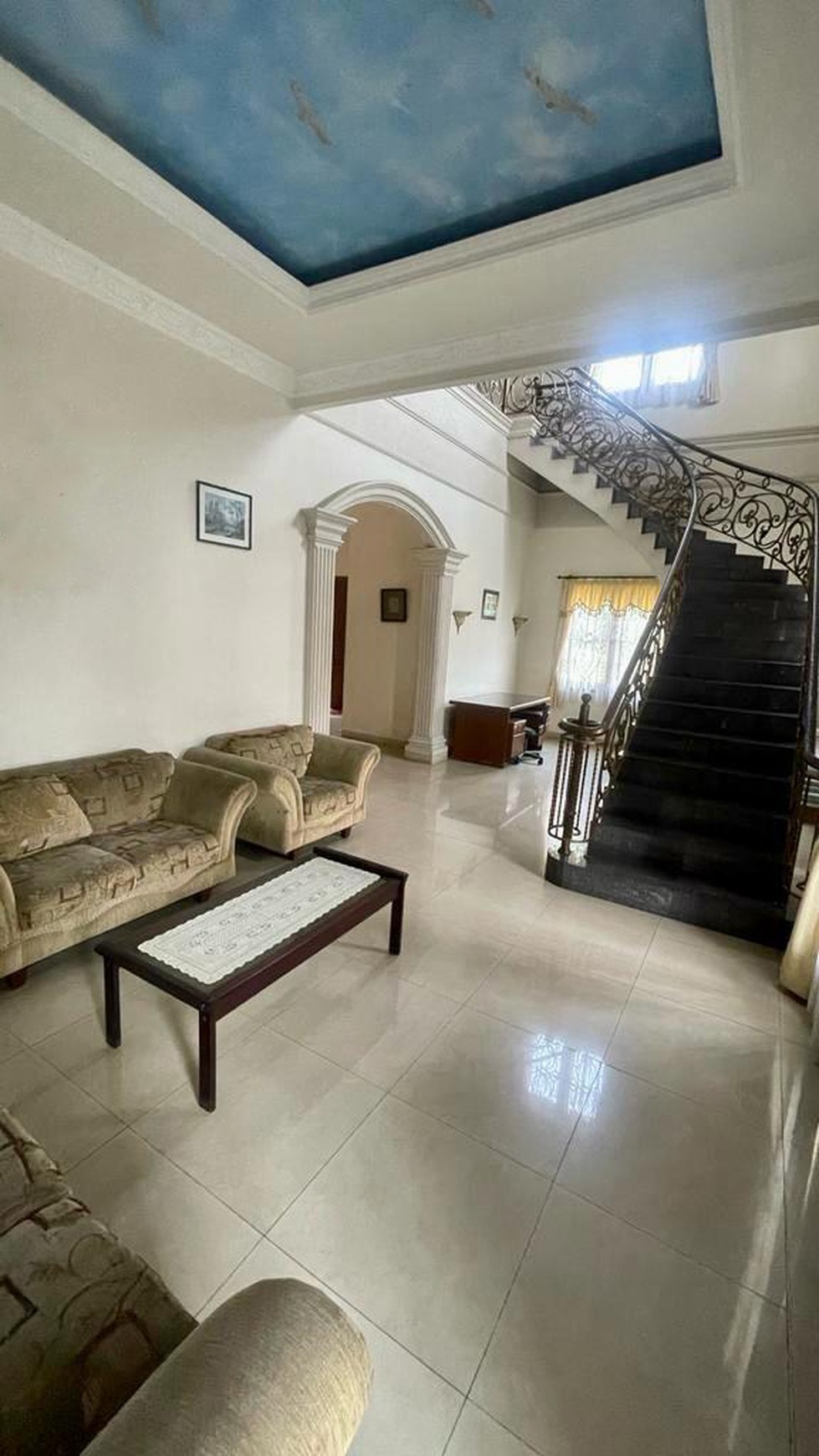 Rumah bagus dan siap huni di Perum Citra Kalideres Jakarta Barat