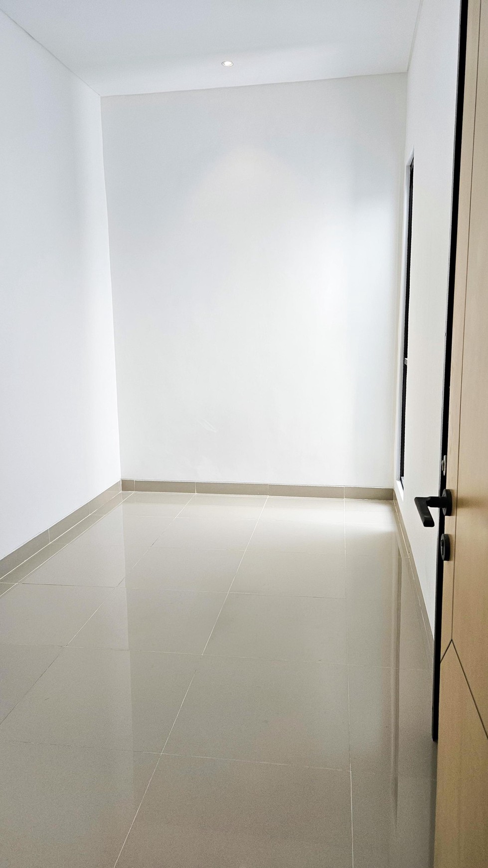 Rumah baru di dalam cluster di Bintaro Jaya Sektor 9