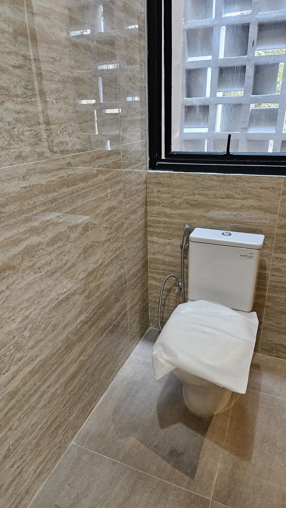 Rumah baru di dalam cluster di Bintaro Jaya Sektor 9