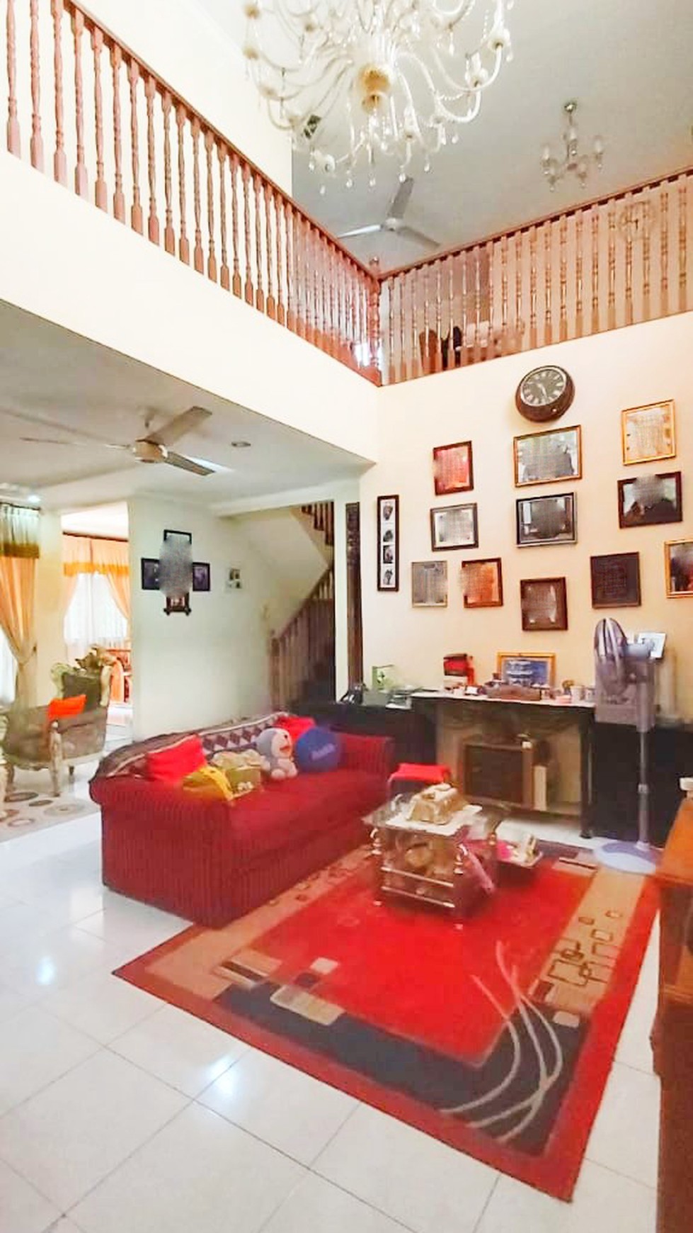 Rumah Luas di Mertilang Bintaro Sektor 9