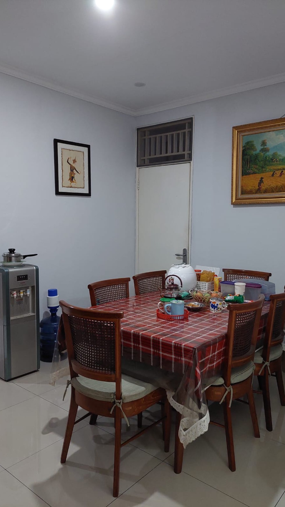 Rumah 2 lantai di Bintaro Jaya Sektor 6