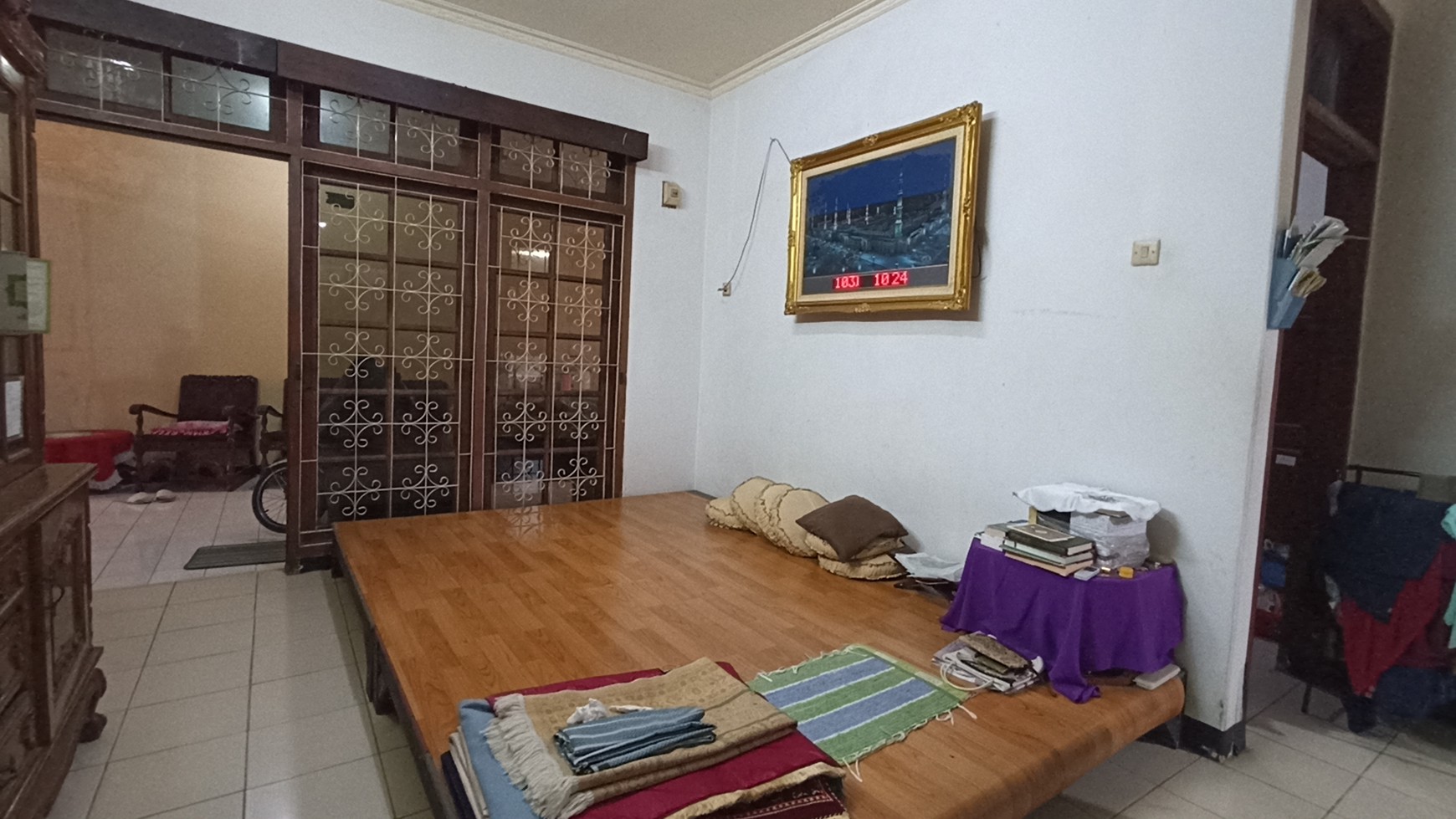 Rumah Kos-Kosan 7 Kamar + 1 Ruang Usaha Di Lenteng Agung Jagakarsa