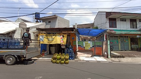 Rumah Kos-Kosan 7 Kamar + 1 Ruang Usaha Di Lenteng Agung Jagakarsa