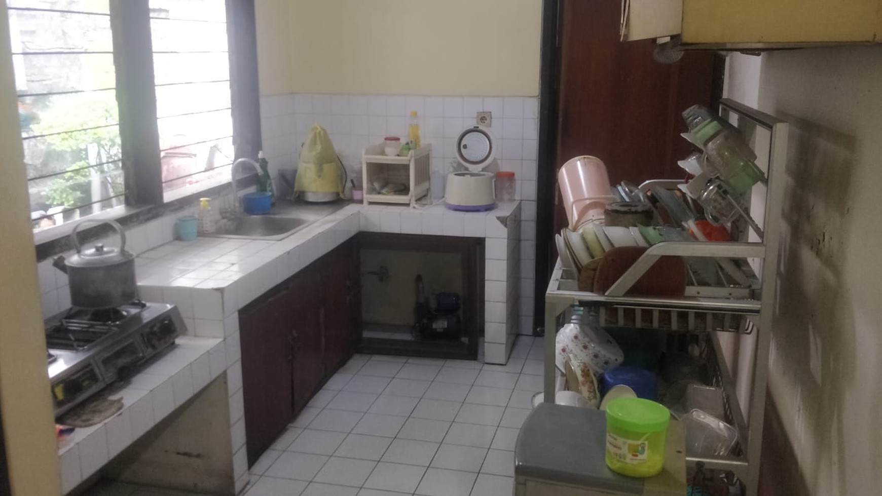 Rumah Hitung Tanah Area Cipete