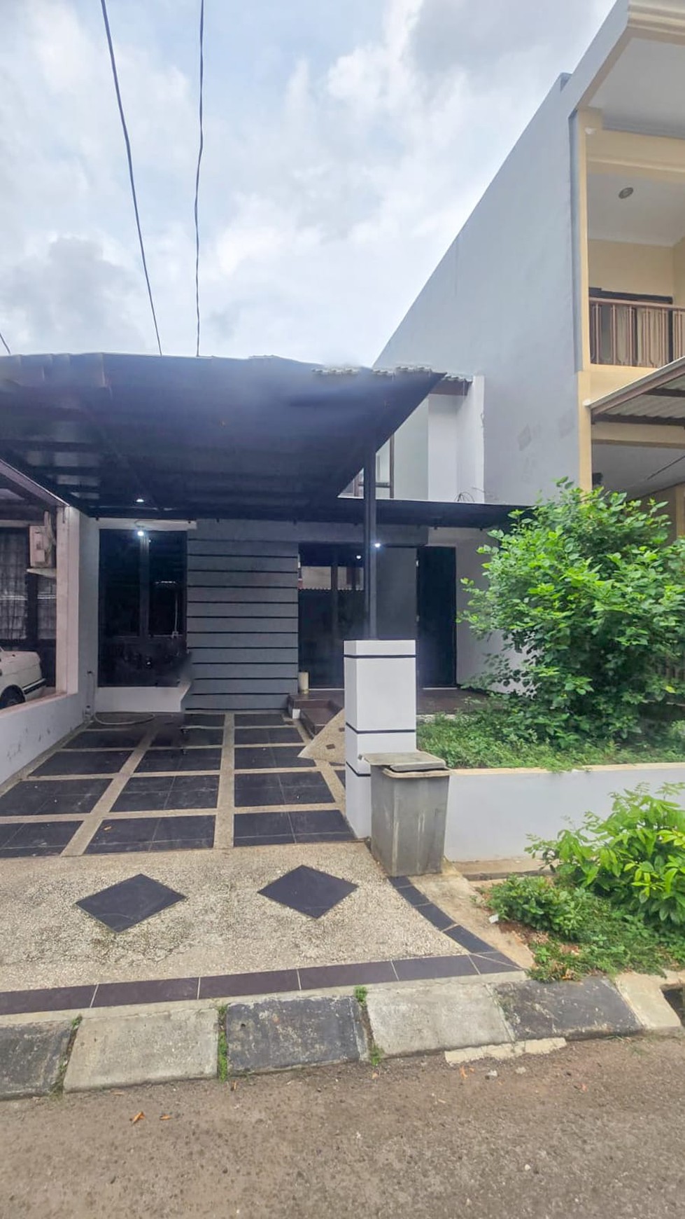 Rumah di Gracia Residence, Siap Huni dengan harga murah di Sektor 9