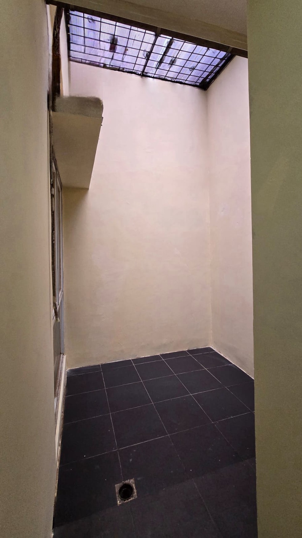Dijual rumah di Taman Ubud Cempaka Barat Lippo Karawaci